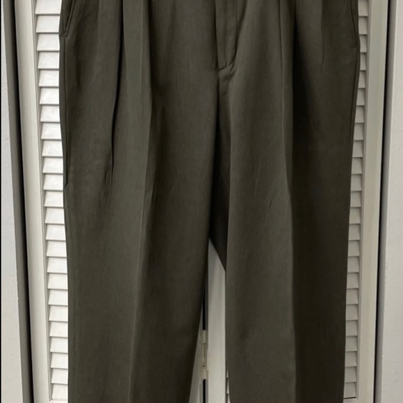 EUC Men’s Dress Pants (34 x 32) - Picture 2 of 6